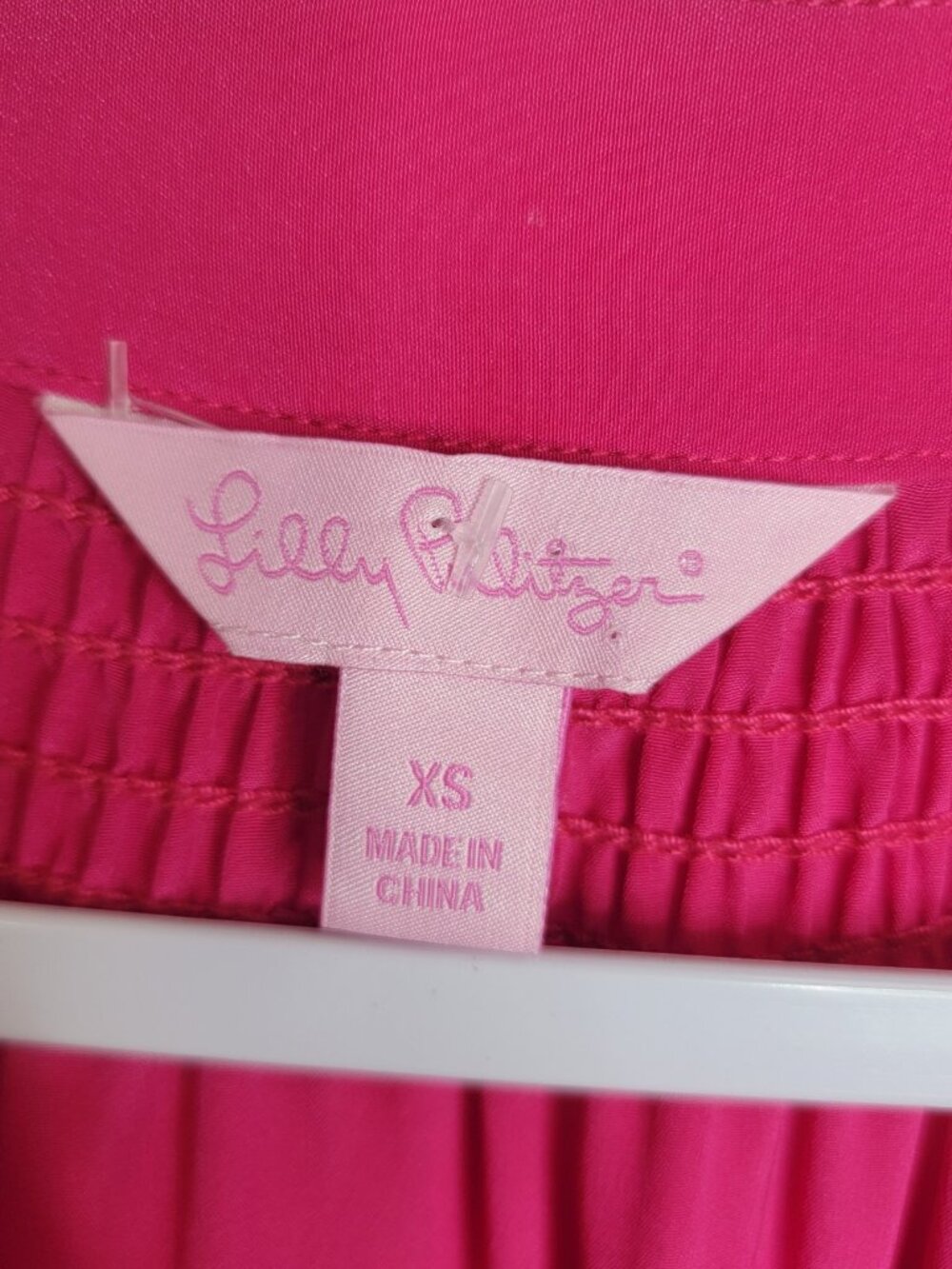 Lilly Pulitzer Pink Solid Elsa Top 100% silk long sleeve hot pink blouse XS - Picture 4 of 8